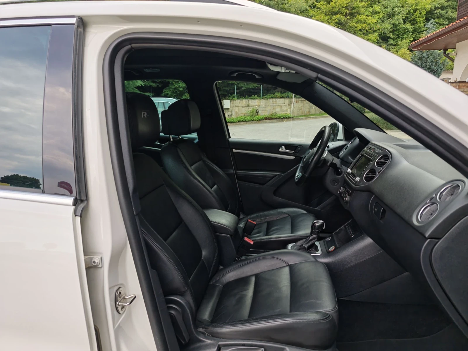 VW Tiguan 2.0 4x4 Tiguan R-Line  | Mobile.bg � ����������� 12