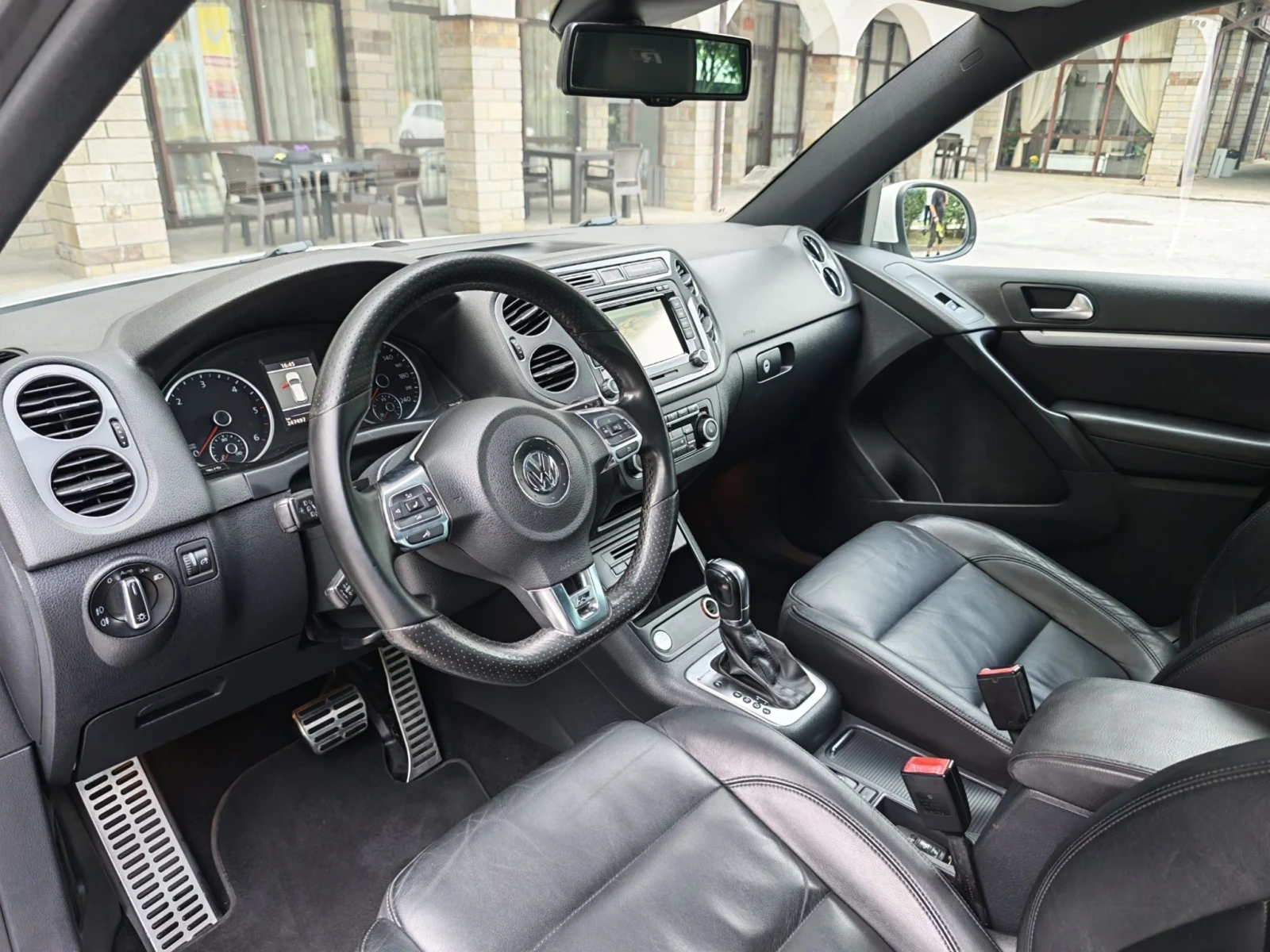 VW Tiguan 2.0 4x4 Tiguan R-Line  | Mobile.bg � ����������� 9
