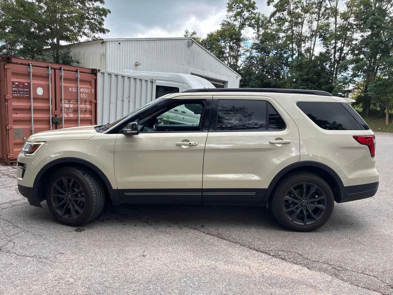 Ford Explorer XLT AWD * ������ ���������������� �� FORD*    | Mobile.bg � ����������� 3