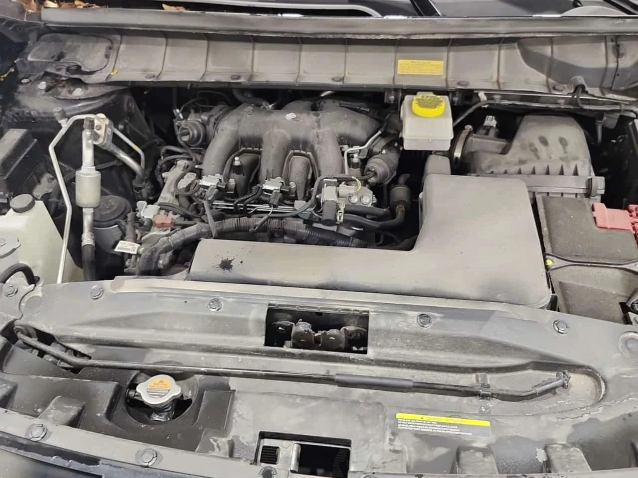 Nissan Pathfinder, снимка 17 - Автомобили и джипове - 56687605