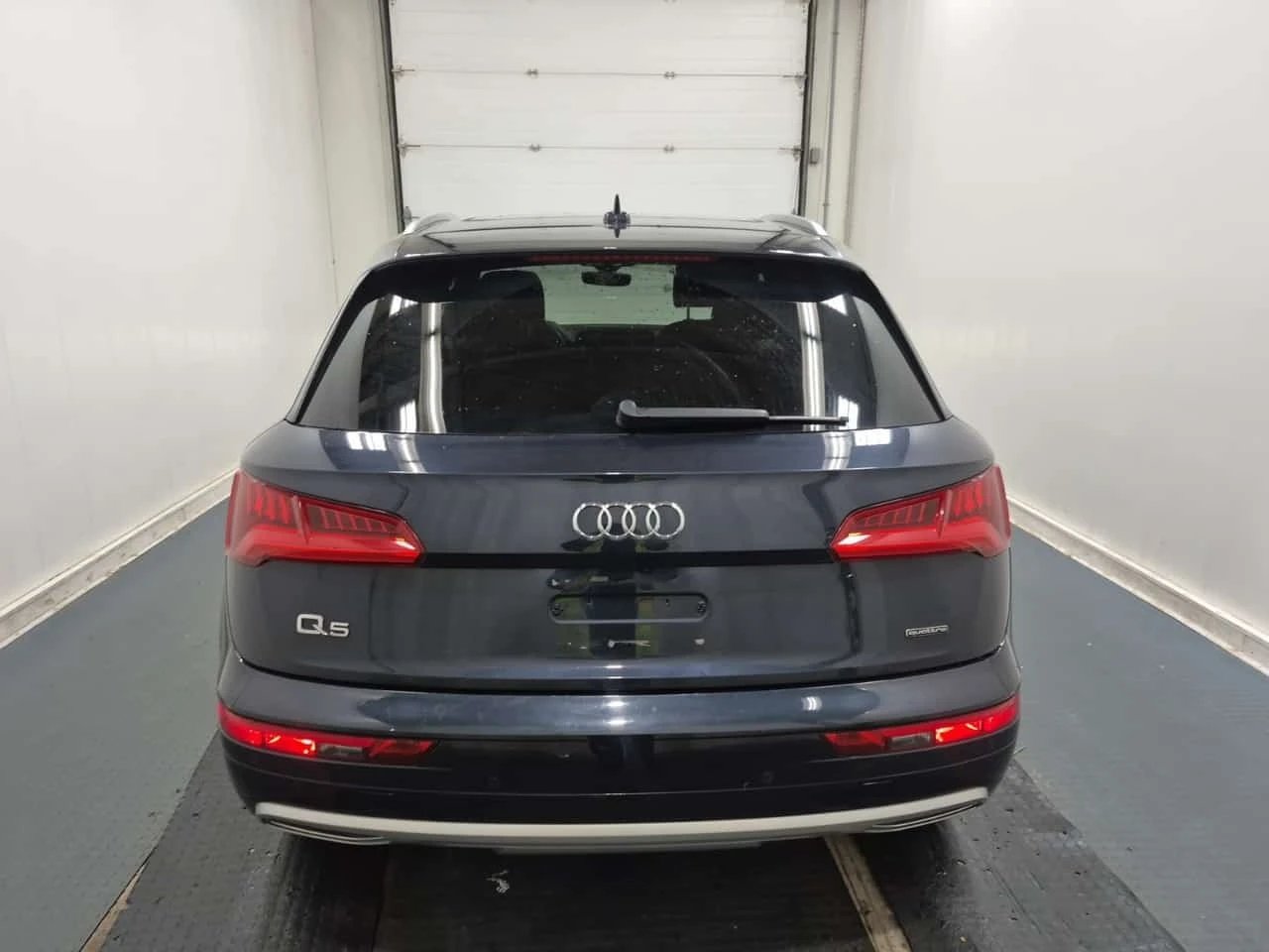 Audi Q5  Technik * CARFAX * АВТОКРЕДИТ* , снимка 17 - Автомобили и джипове - 56724478