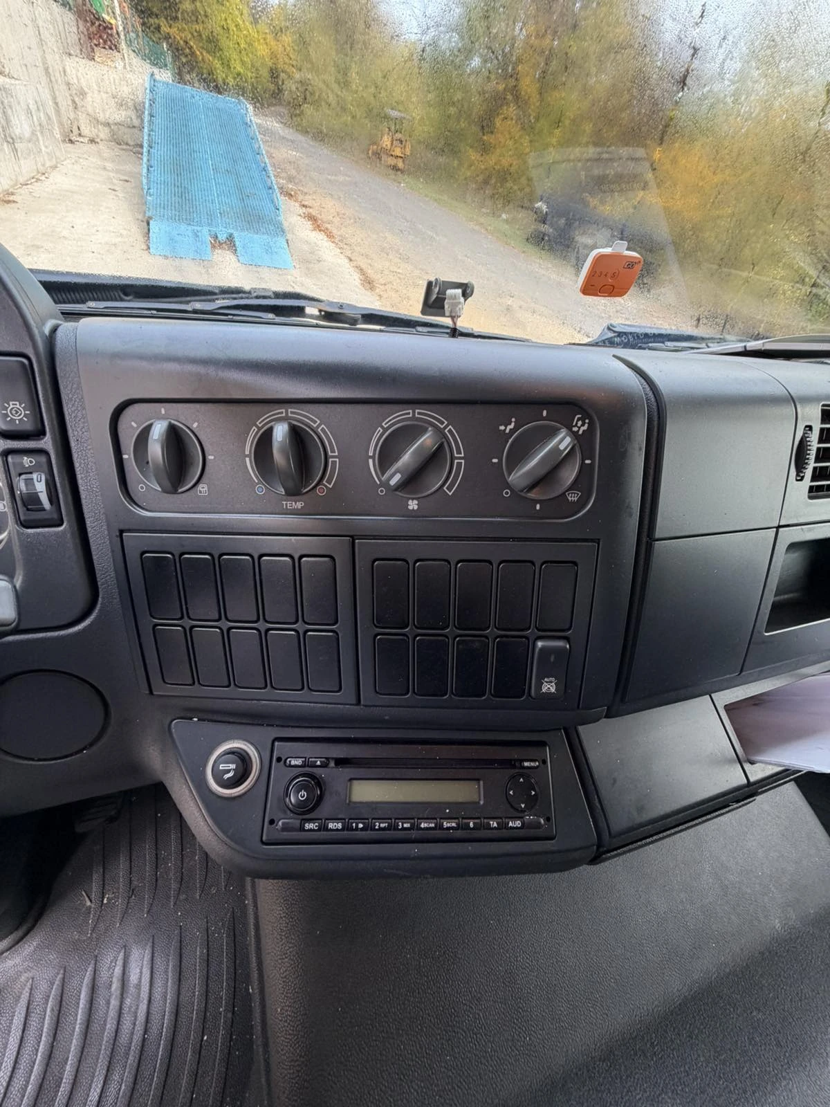 Man Tgl 10.250  ПЪРВИ СОБСТВЕНИК - изображение 10