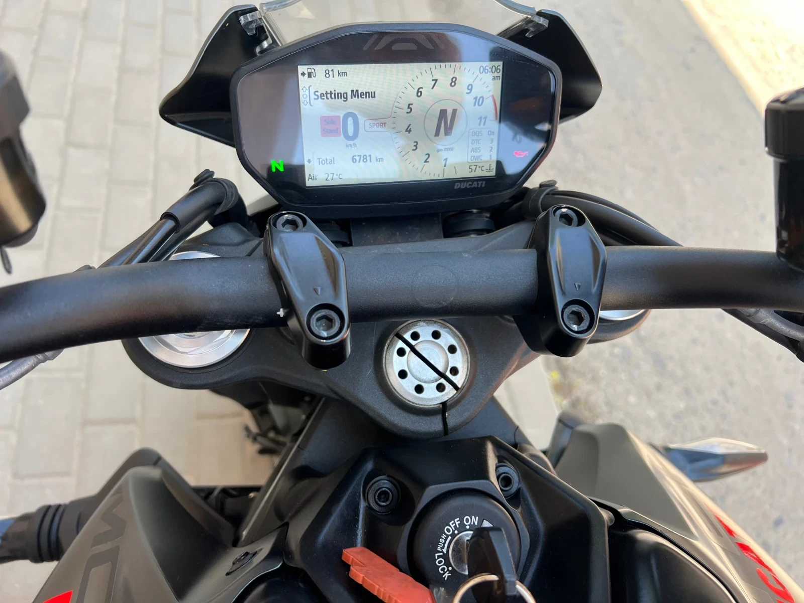 Ducati Monster 937 Plus , снимка 10 - Мотоциклети и мототехника - 53937844