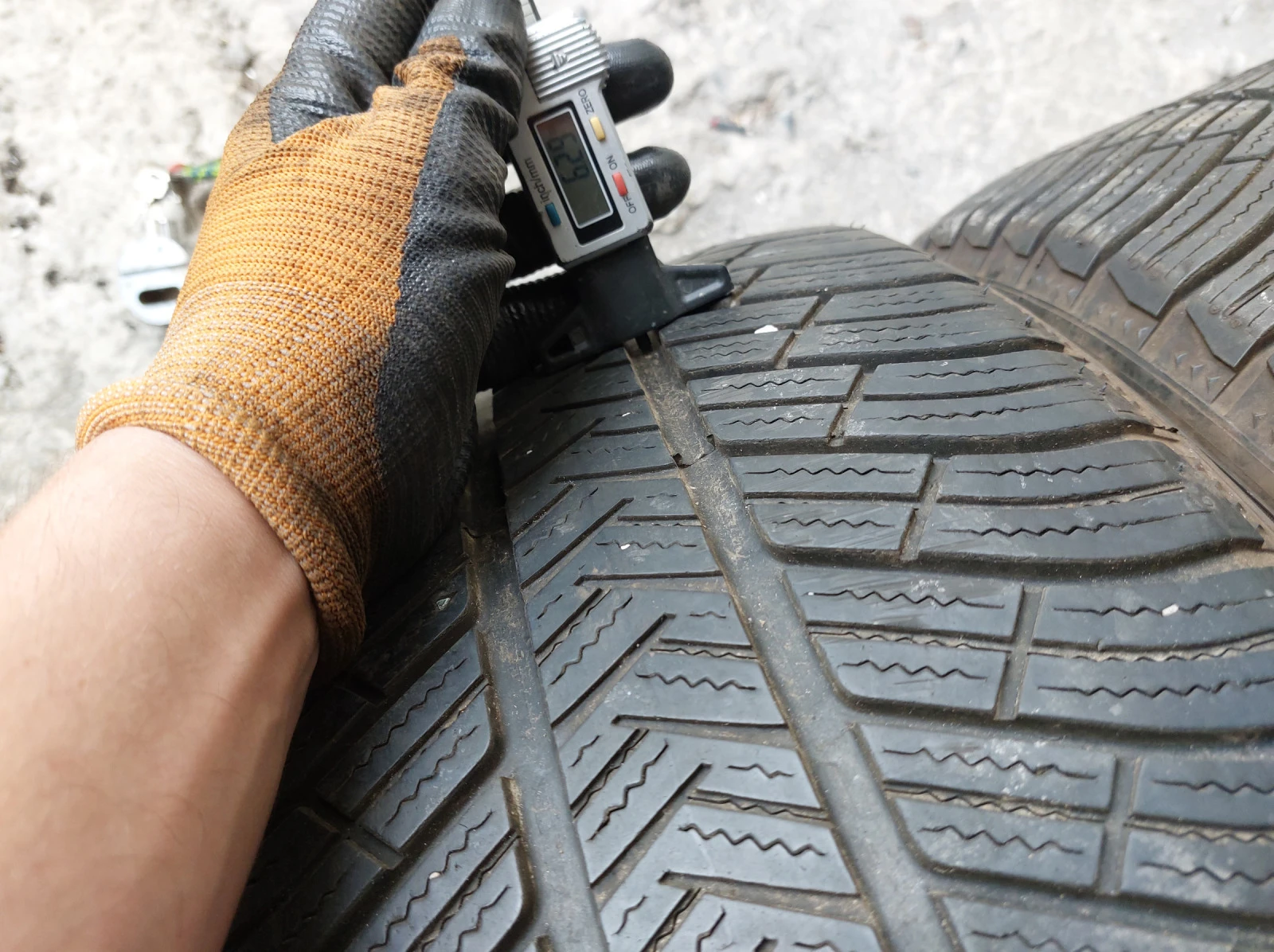  255/45R19 | Mobile.bg   5