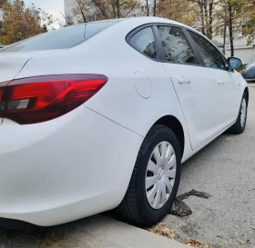 Opel Astra, снимка 2
