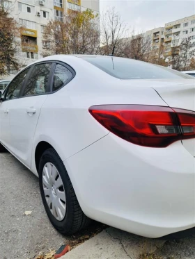 Opel Astra, снимка 10