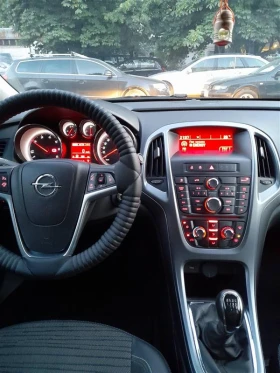 Opel Astra, снимка 11