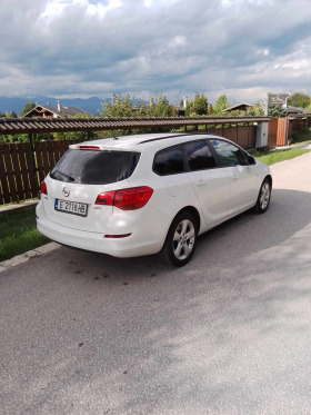 Opel Astra 1.7 cdti, снимка 6