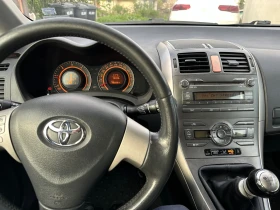 Toyota Auris 2.0 D4D, 6 скорости!, снимка 10