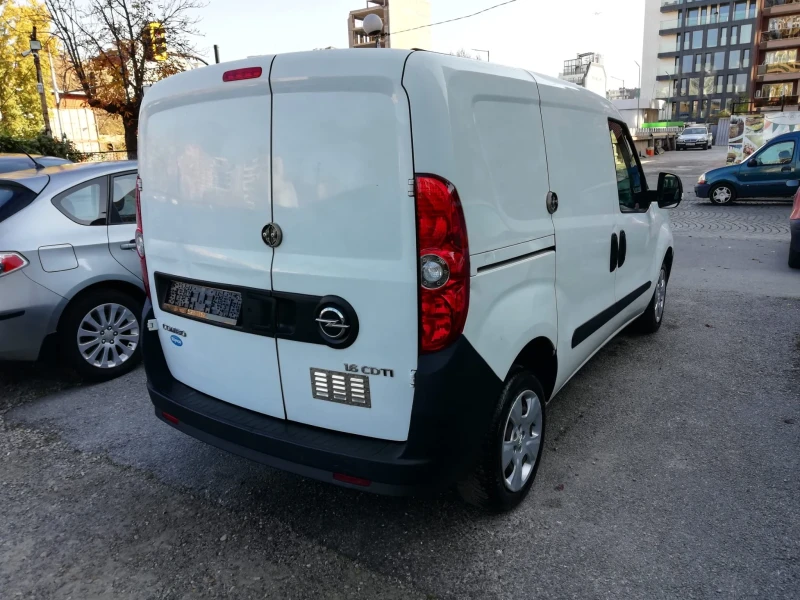 Opel Combo 1.6CDTI TОП СЪСТОЯНИЕ, снимка 5 - Автомобили и джипове - 47430196