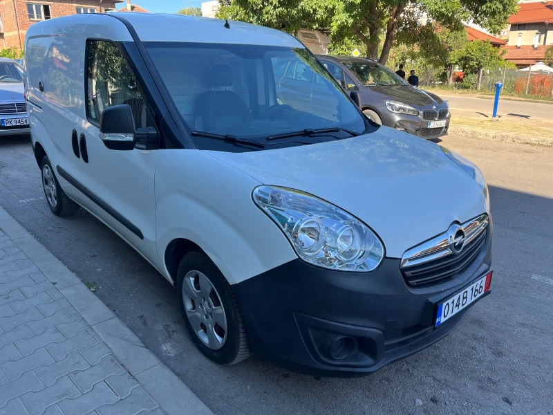 Opel Combo 1.6CDTI TОП СЪСТОЯНИЕ, снимка 2 - Автомобили и джипове - 47430196