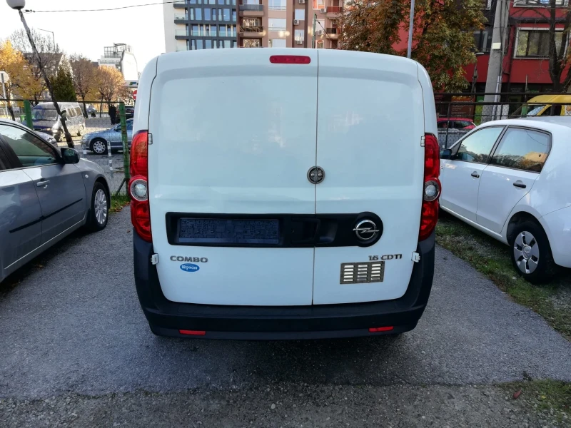 Opel Combo 1.6CDTI TОП СЪСТОЯНИЕ, снимка 6 - Автомобили и джипове - 47430196