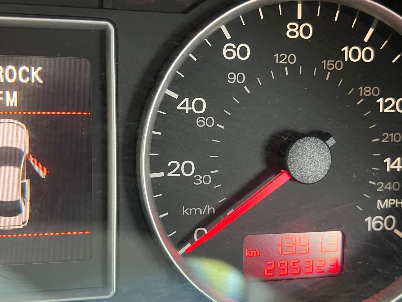 Audi A4, снимка 3 - Автомобили и джипове - 52269260