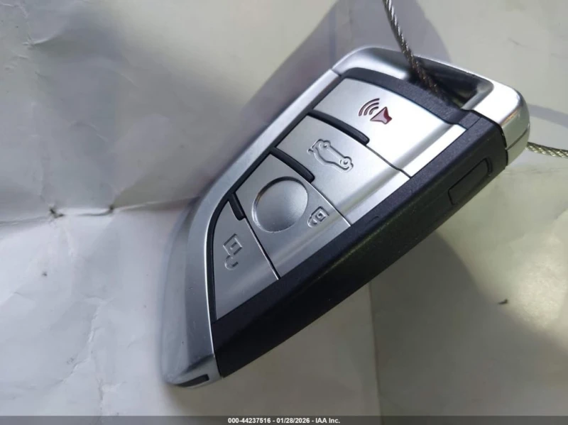 BMW M4 * CARFAX * ПОДГРЕВИ* Harman/Kardon, снимка 15 - Автомобили и джипове - 53345337