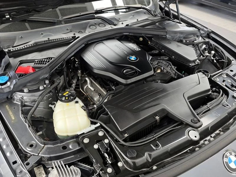 BMW 324 420d Luxury GranCoupe| 190к.с.| ВКЛ.ТЕХНОТЕСТ, снимка 6 - Автомобили и джипове - 55221354