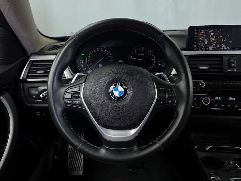 BMW 324 420d Luxury GranCoupe| 190к.с.| ВКЛ.ТЕХНОТЕСТ, снимка 12 - Автомобили и джипове - 55221354