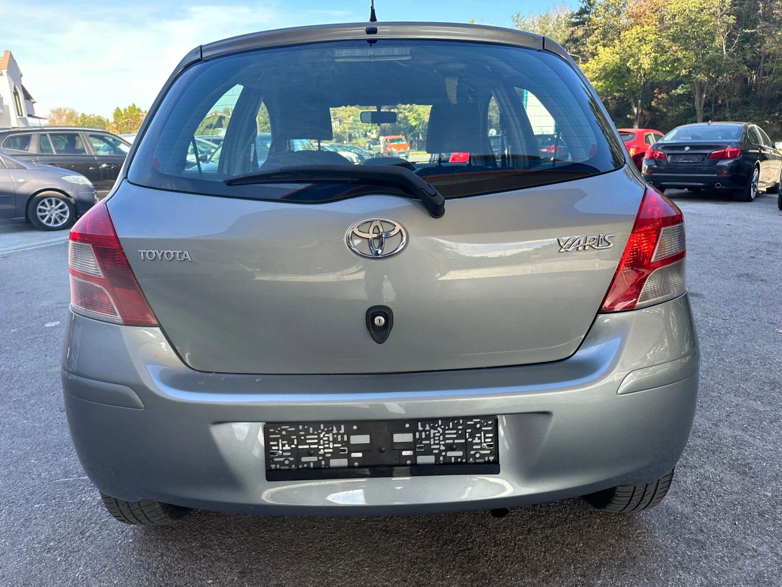 Toyota Yaris 1.3* 100000KM*  - изображение 5