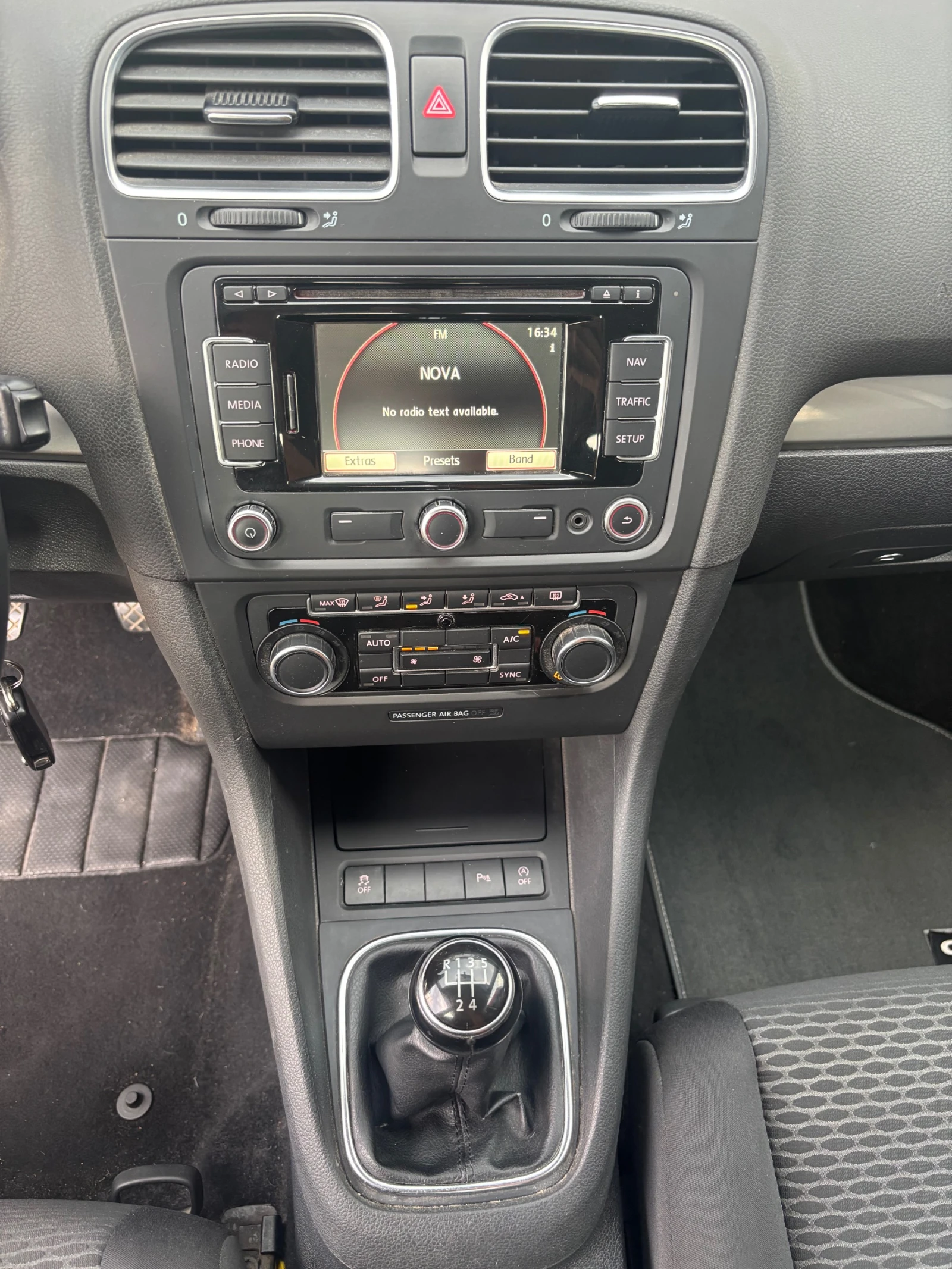 VW Golf 1.6TDI  - изображение 8