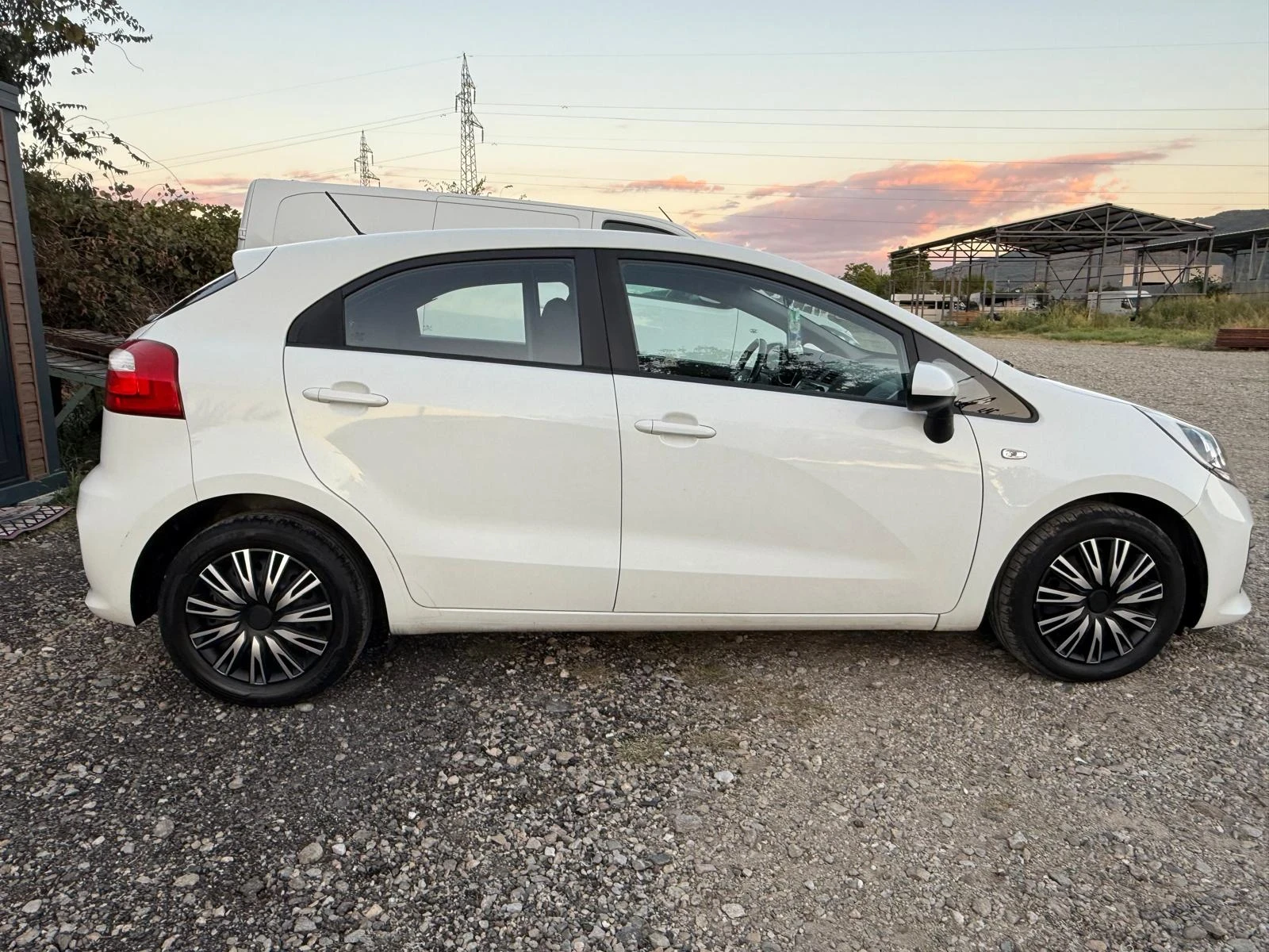 Kia Rio 1.4 crdi N1 - изображение 5