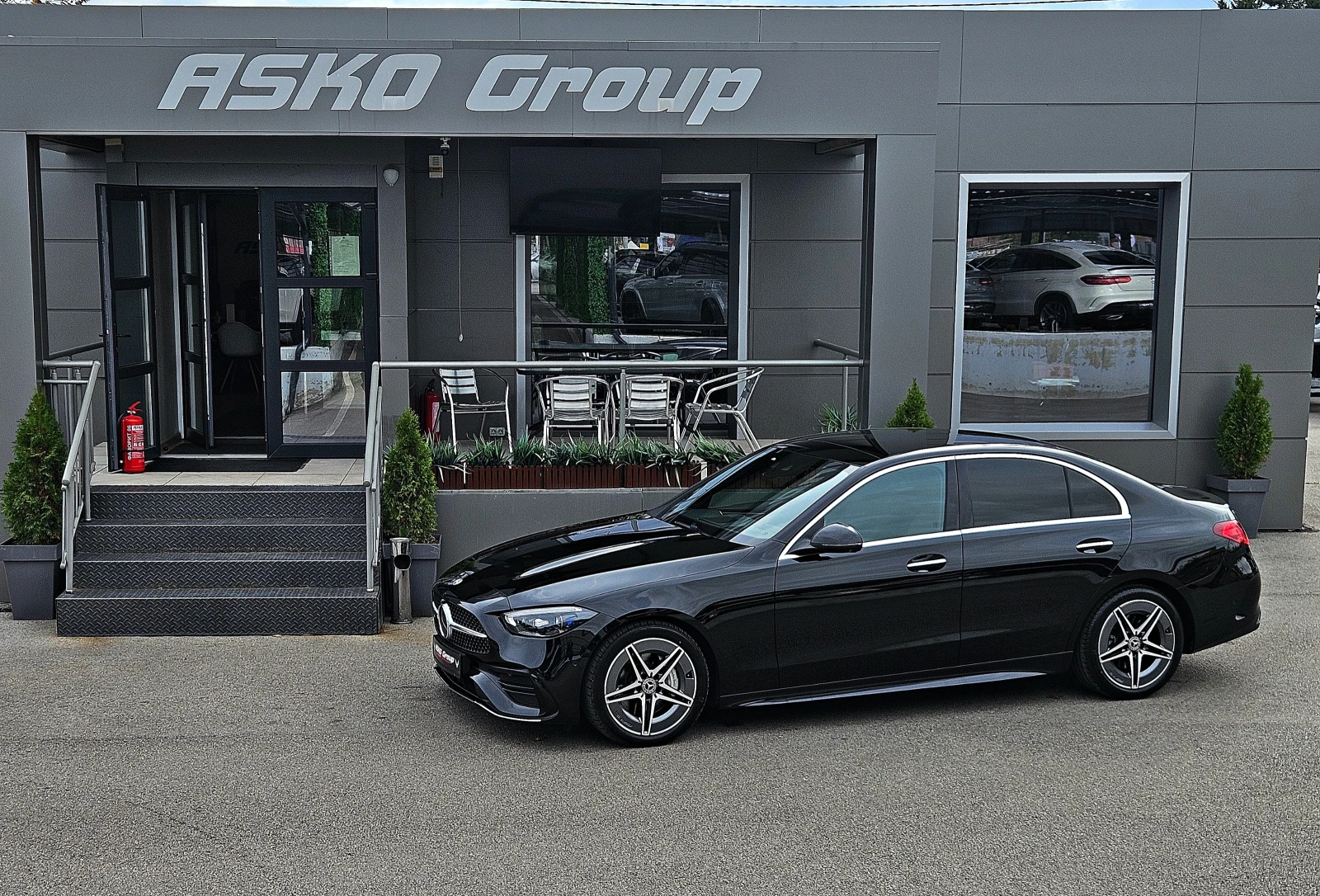 Mercedes-Benz C 300 AMG/4M/DISTR/HUD/VIRTUAL/3DCAM///PANO/LI | Mobile.bg   17