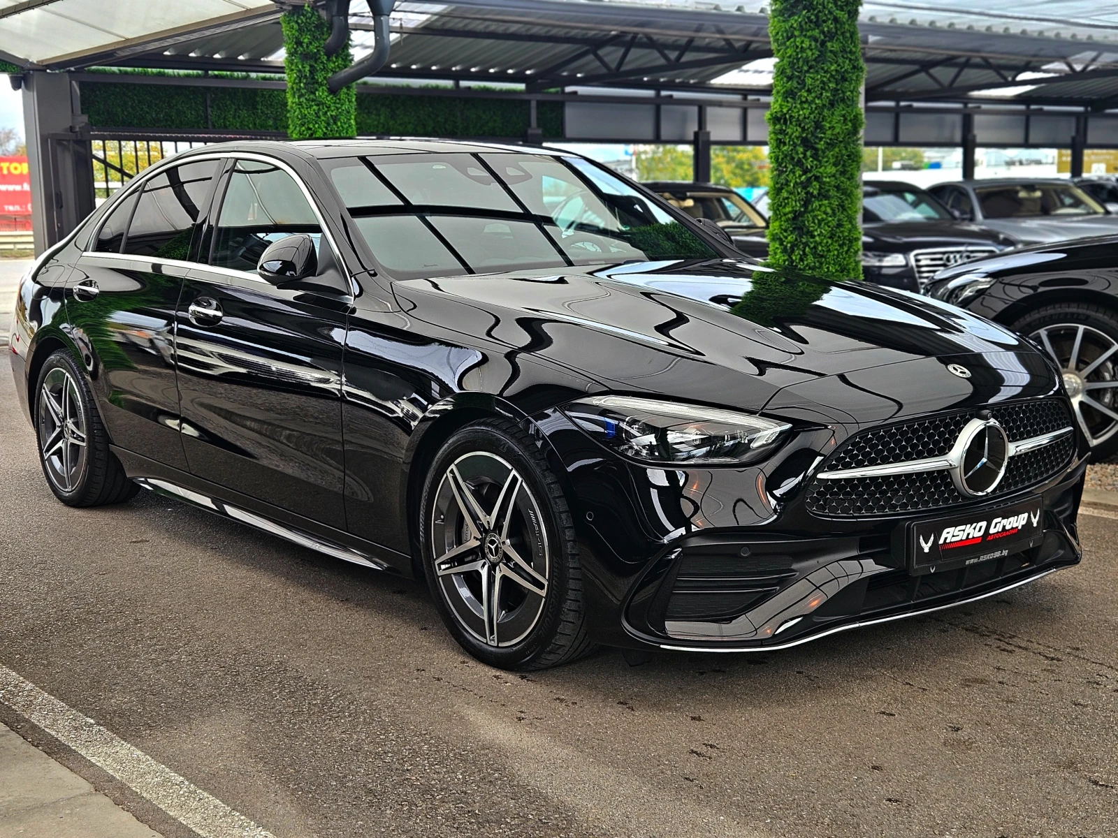 Mercedes-Benz C 300 AMG/4M/DISTR/HUD/VIRTUAL/3DCAM/МАСАЖ/ОБДУХ/PANO/LI - изображение 3