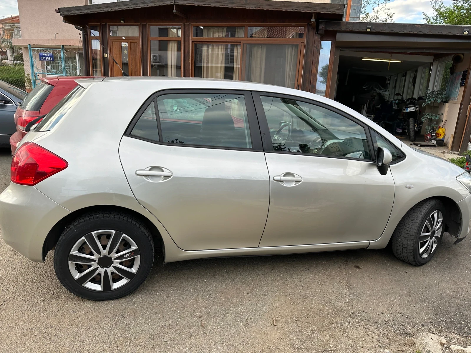Toyota Auris 2.0 D4D, 6 скорости! - изображение 5