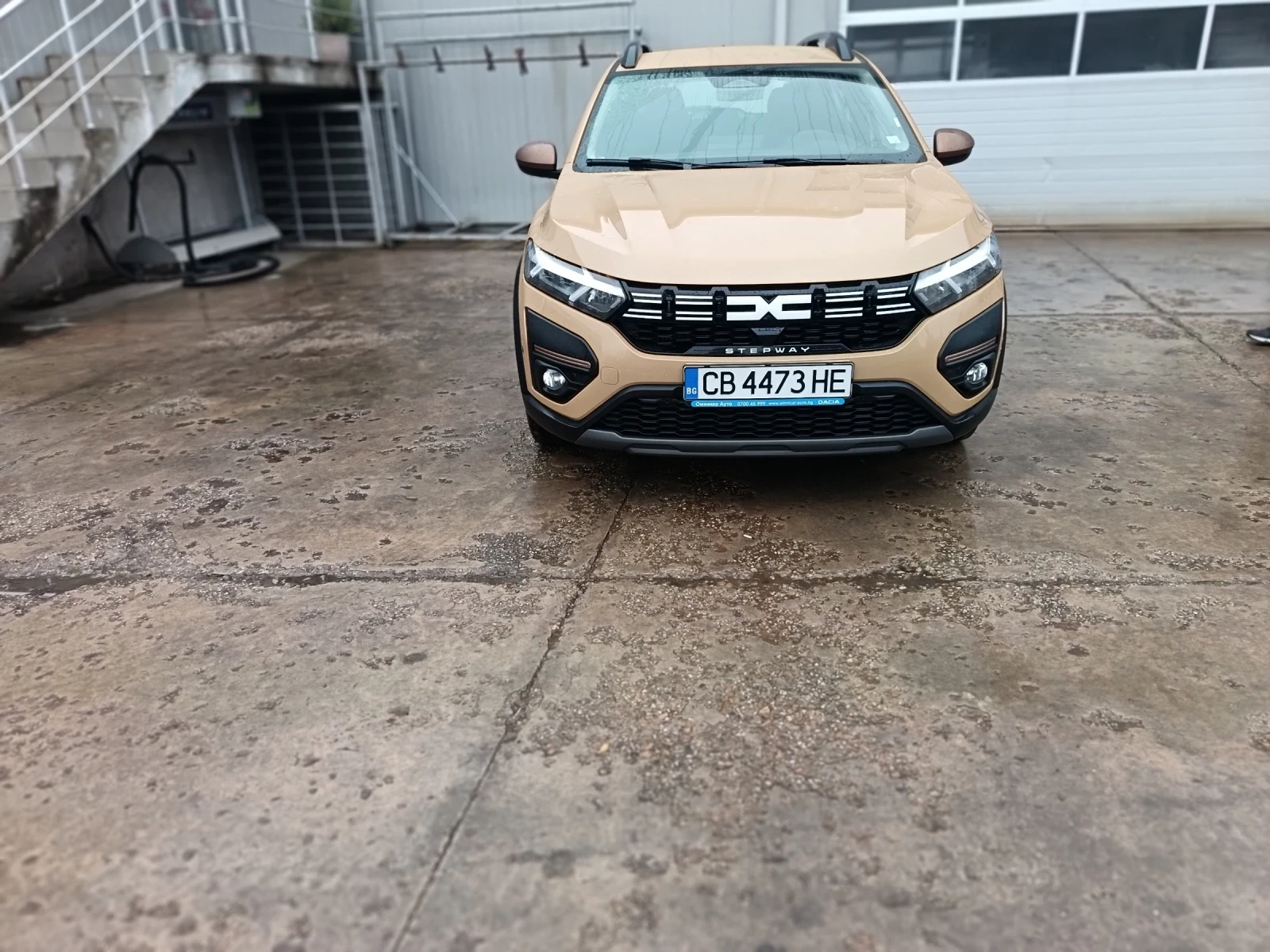 Dacia Sandero  - изображение 9