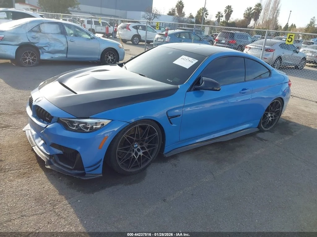 BMW M4 * CARFAX * ПОДГРЕВИ* Harman/Kardon - изображение 6