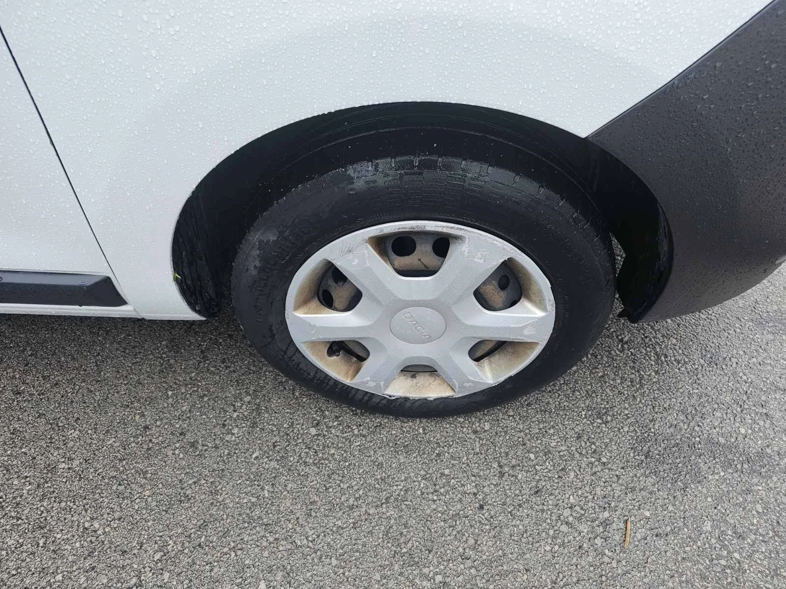 Dacia Dokker dCi 95 �.�. ����� Stop & Start | Mobile.bg � ����������� 13