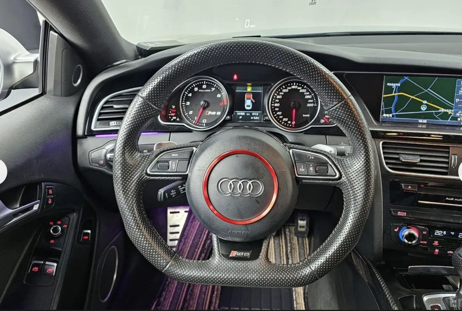 Audi Rs5 FSI* QUATTRO* SUNROOF* PARK ASSIST* CAMERA* NAVI* , снимка 12 - Автомобили и джипове - 54127306