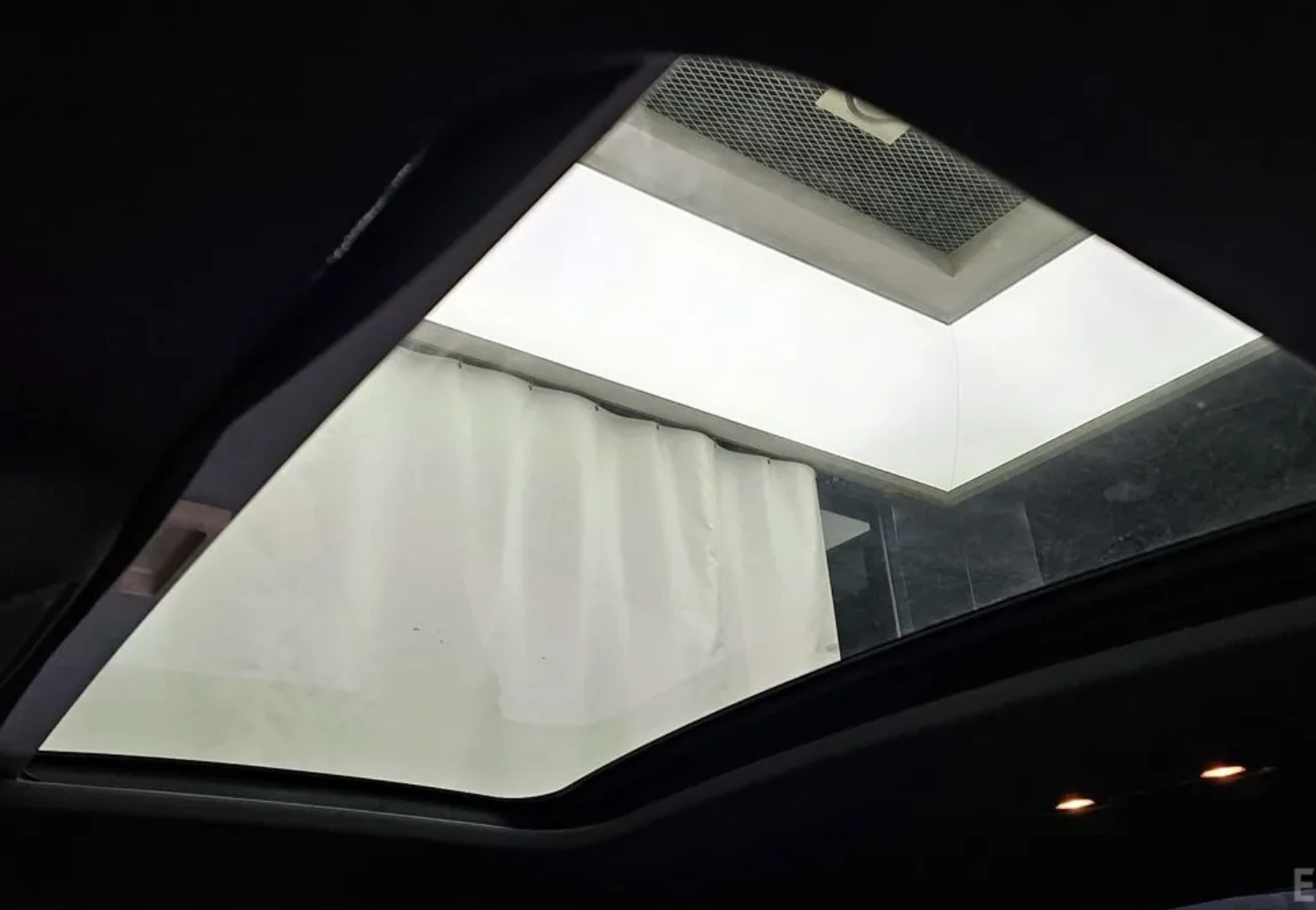 Audi Rs5 FSI* QUATTRO* SUNROOF* PARK ASSIST* CAMERA* NAVI* , снимка 15 - Автомобили и джипове - 54127306