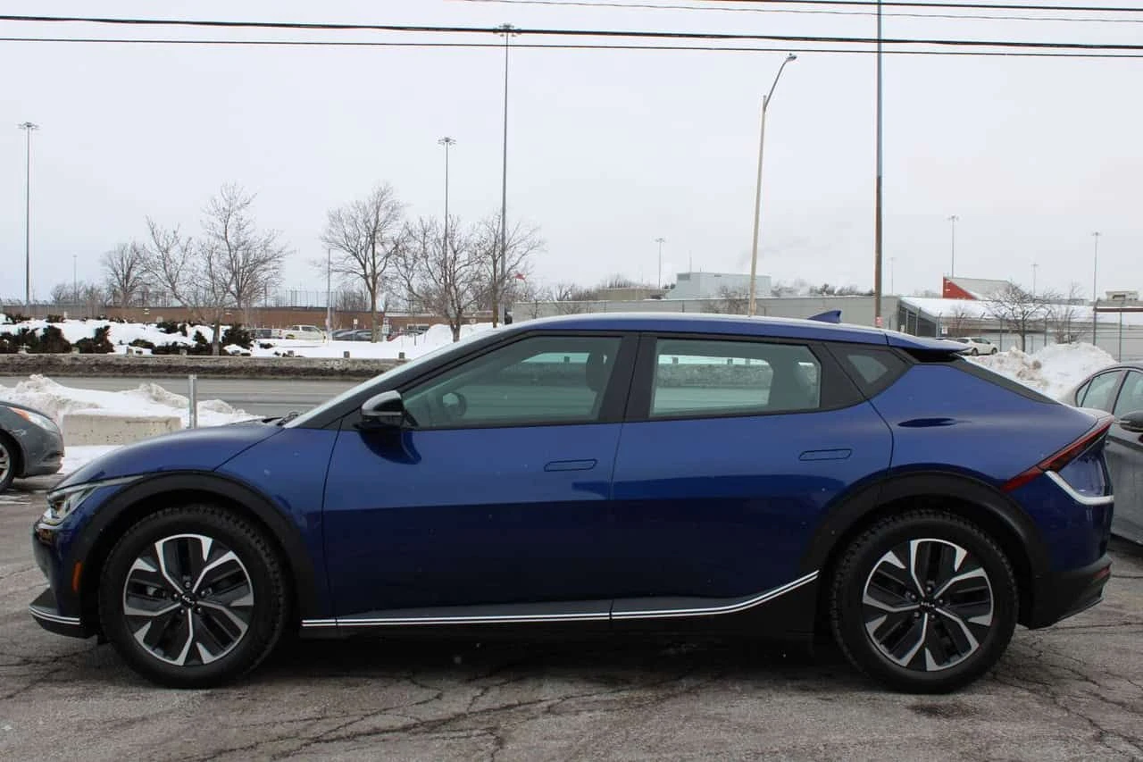 Kia EV6 CARFAX, снимка 4 - Автомобили и джипове - 54379751