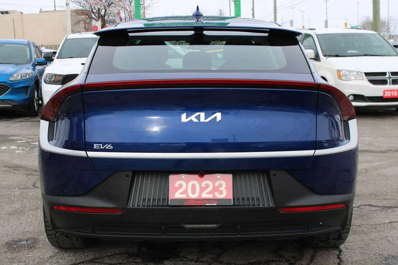 Kia EV6 CARFAX, снимка 6 - Автомобили и джипове - 54379751