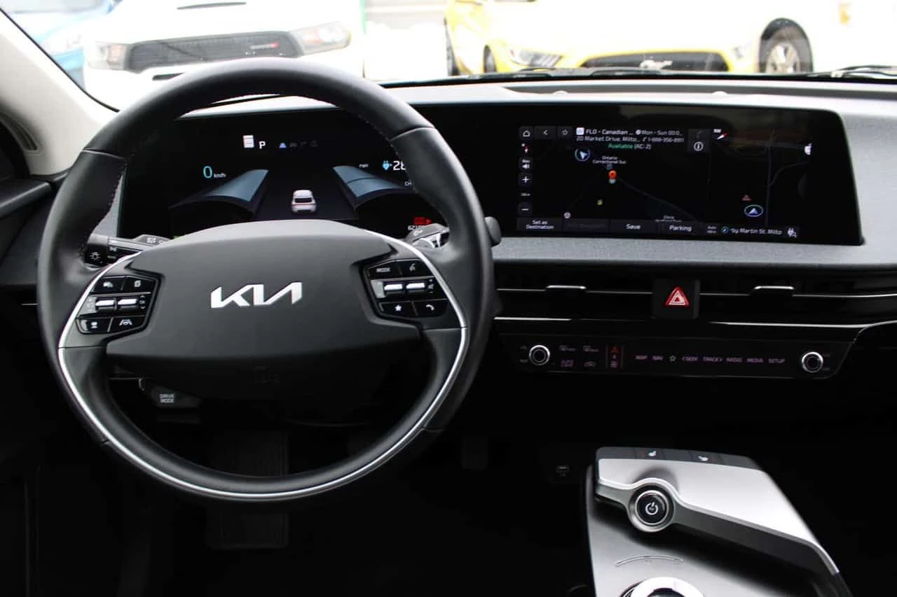 Kia EV6 CARFAX, снимка 9 - Автомобили и джипове - 54379751