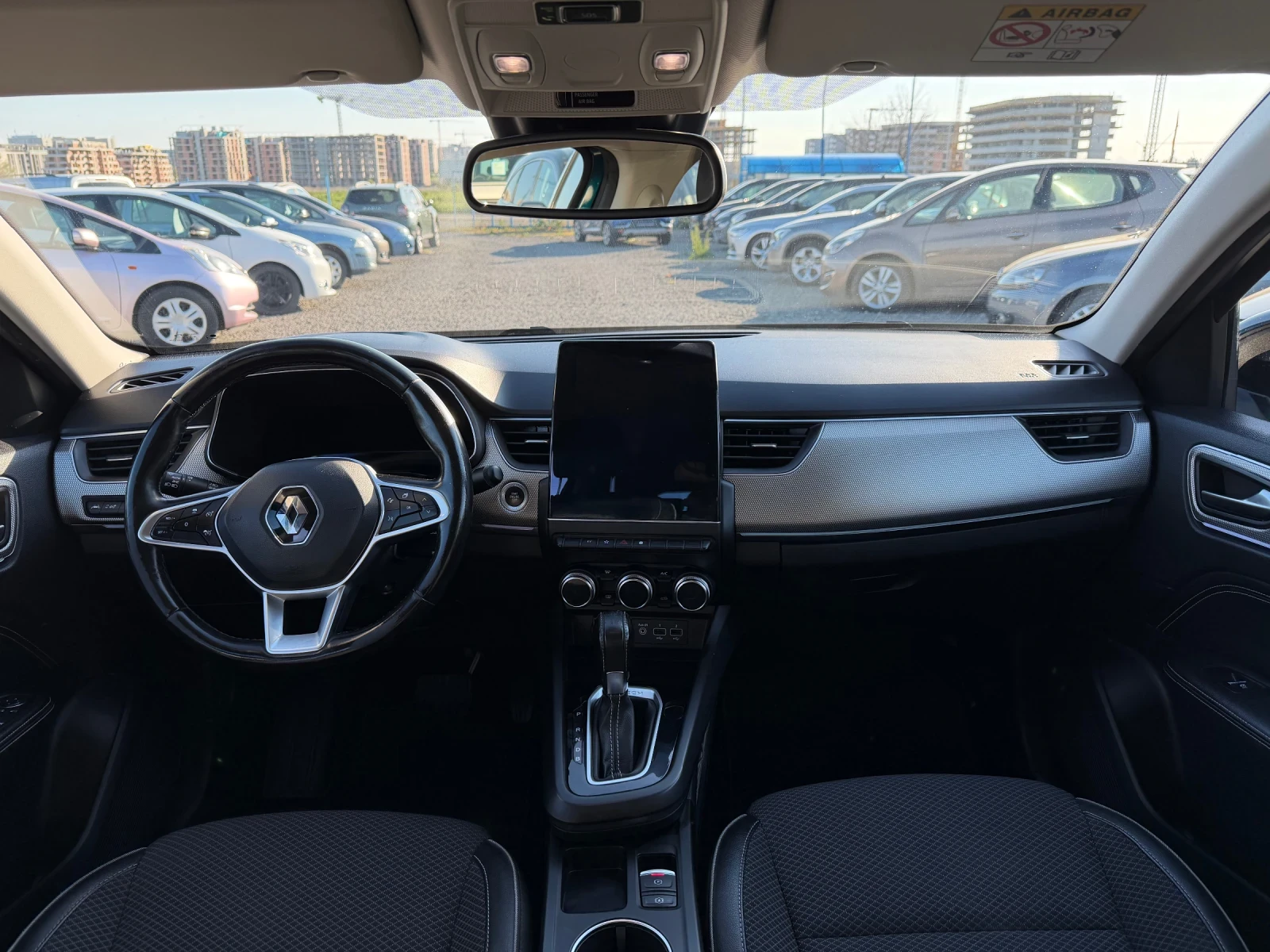 Renault Arkana 1.6 HYBRID E-TECH-LED, снимка 11 - Автомобили и джипове - 54444537