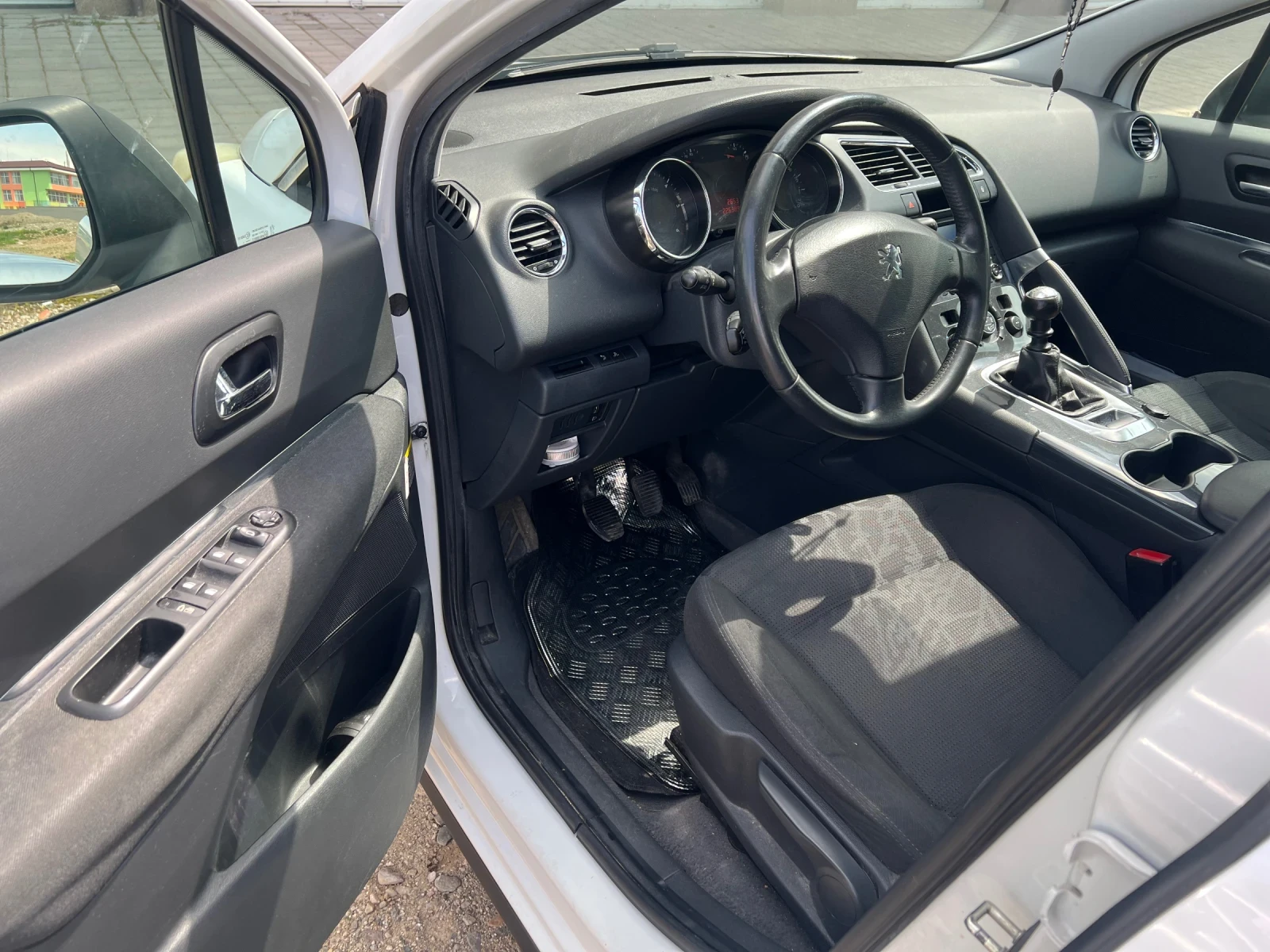 Peugeot 3008, снимка 4 - Автомобили и джипове - 55190636