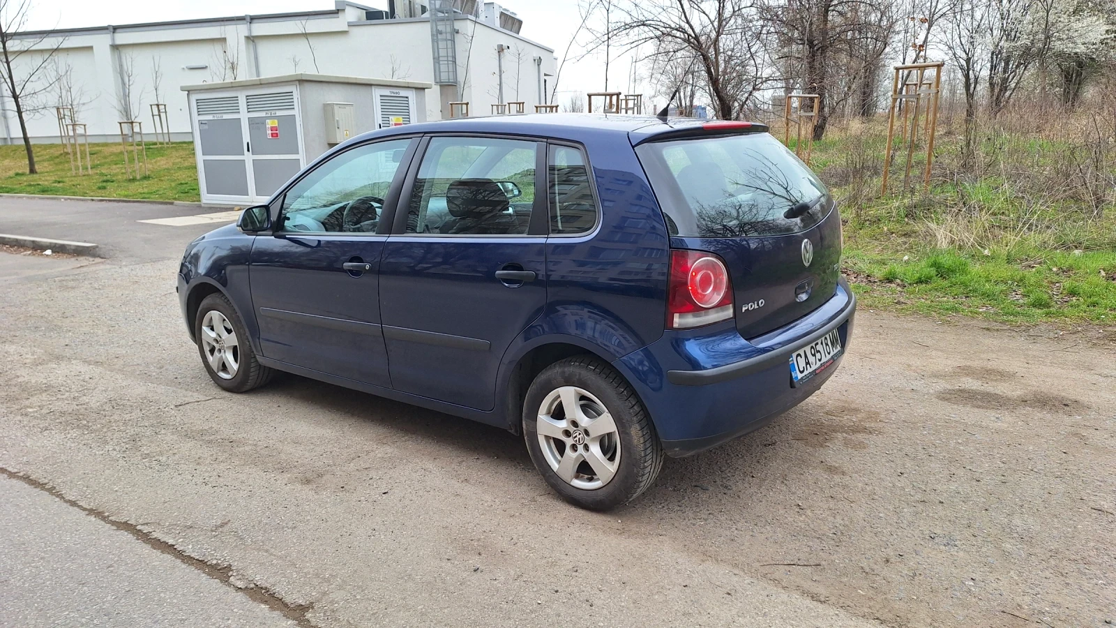 VW Polo 1.4 TDI КЛИМАТИК МН.ДОБЪР , снимка 3 - Автомобили и джипове - 55345563