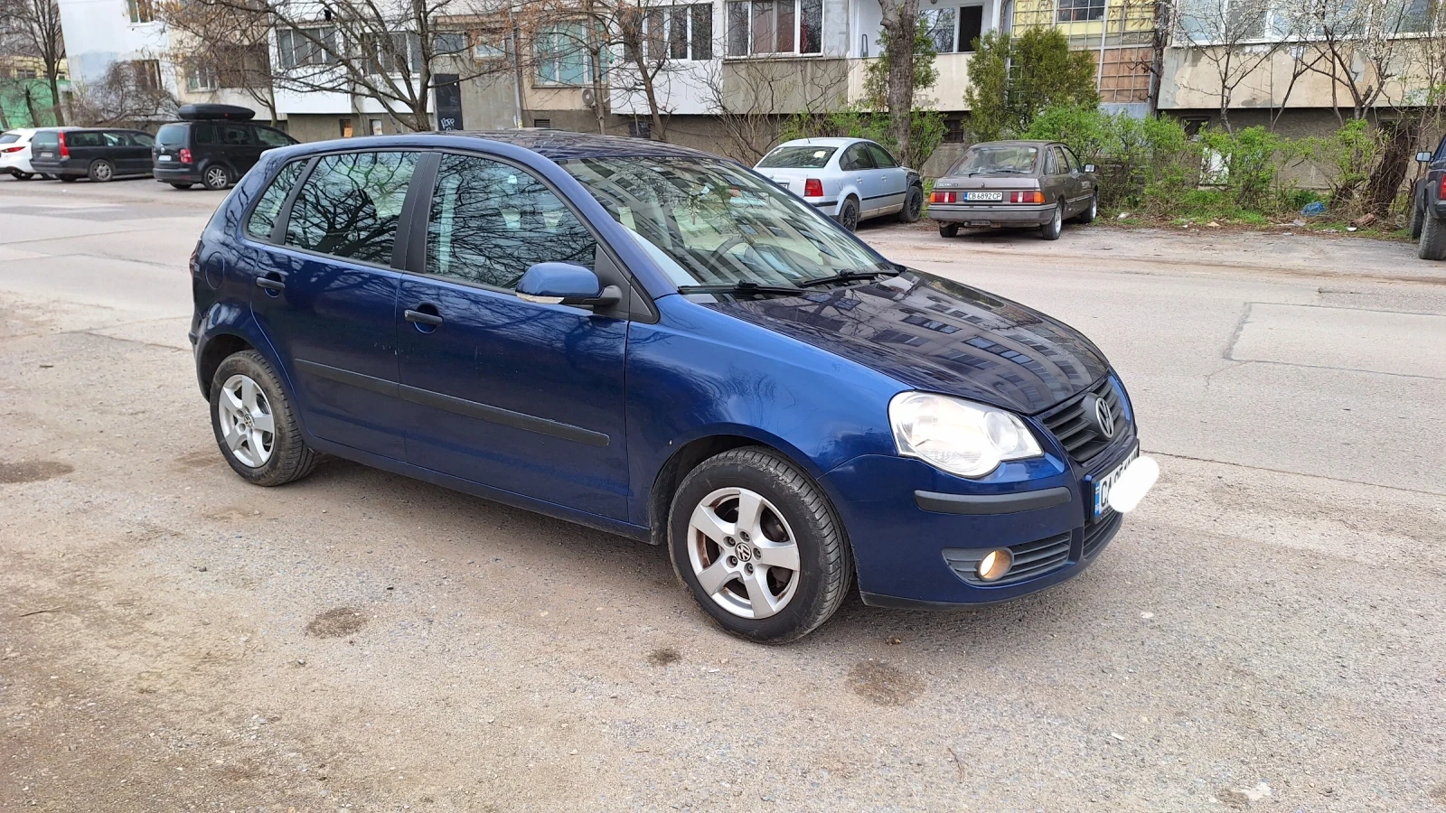 VW Polo 1.4 TDI КЛИМАТИК МН.ДОБЪР , снимка 8 - Автомобили и джипове - 55345563