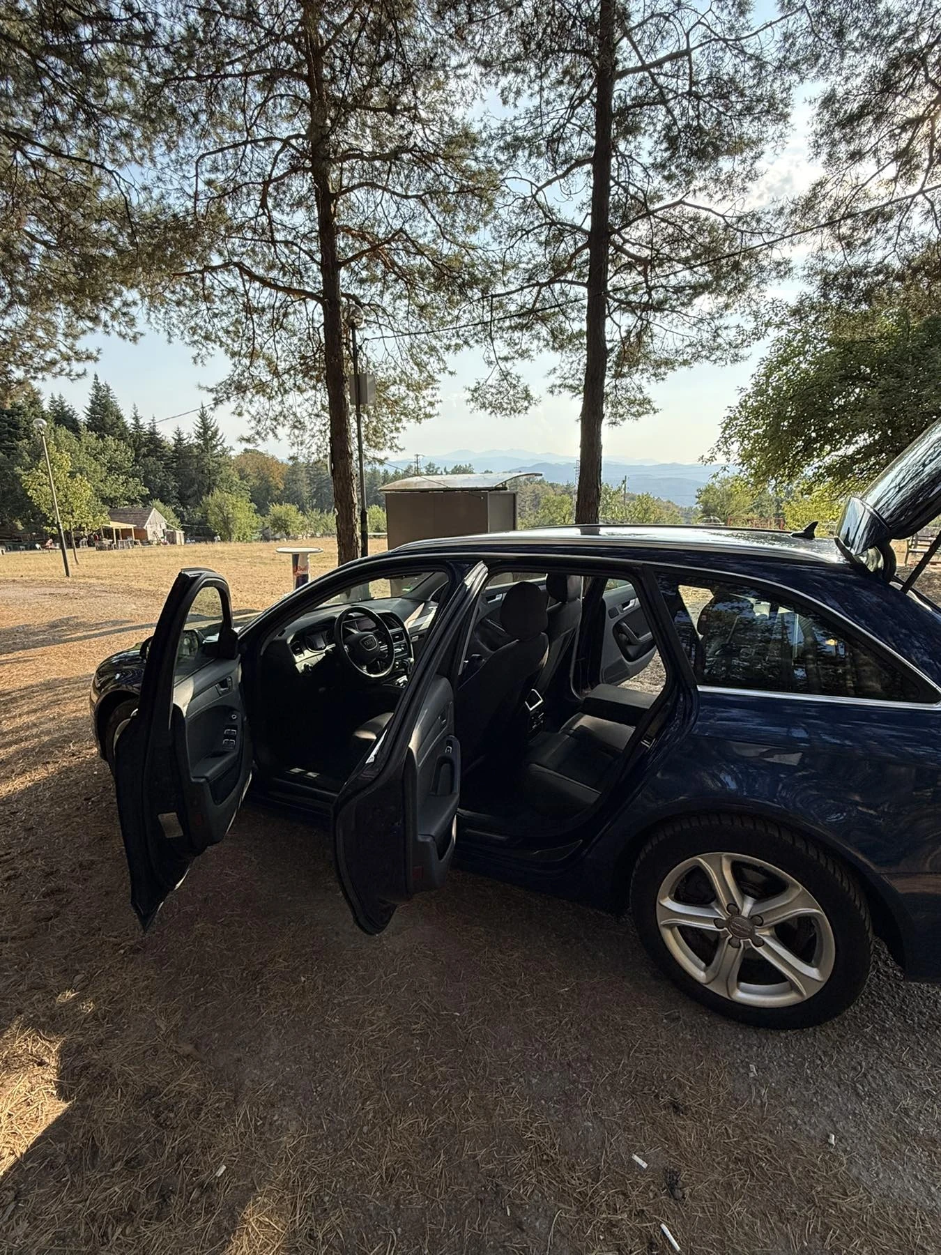 Audi A4 Avant, снимка 5 - Автомобили и джипове - 55771684