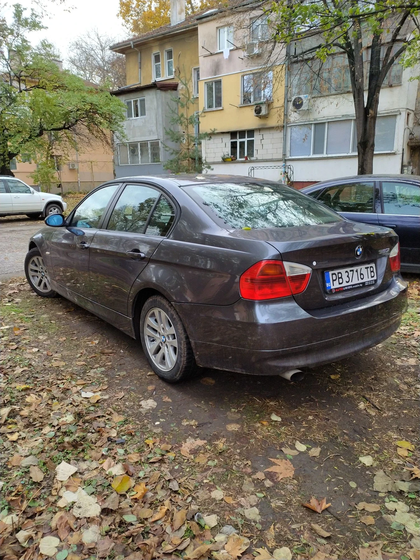 BMW 320 320i, снимка 3 - Автомобили и джипове - 55794688