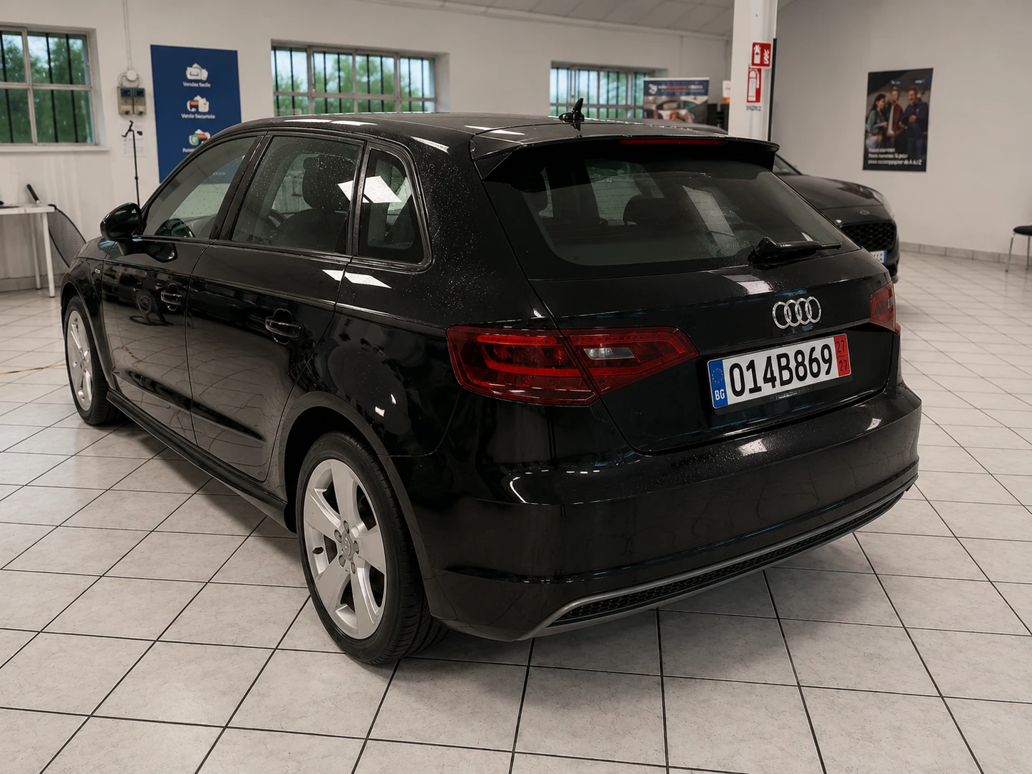 Audi A3 1.4 TGI Ambition, снимка 3 - Автомобили и джипове - 55829733
