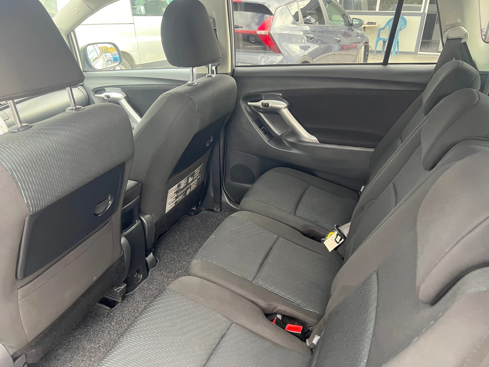 Toyota Verso 1.6i 131k.c 6+ 1 kamera | Mobile.bg � ����������� 12