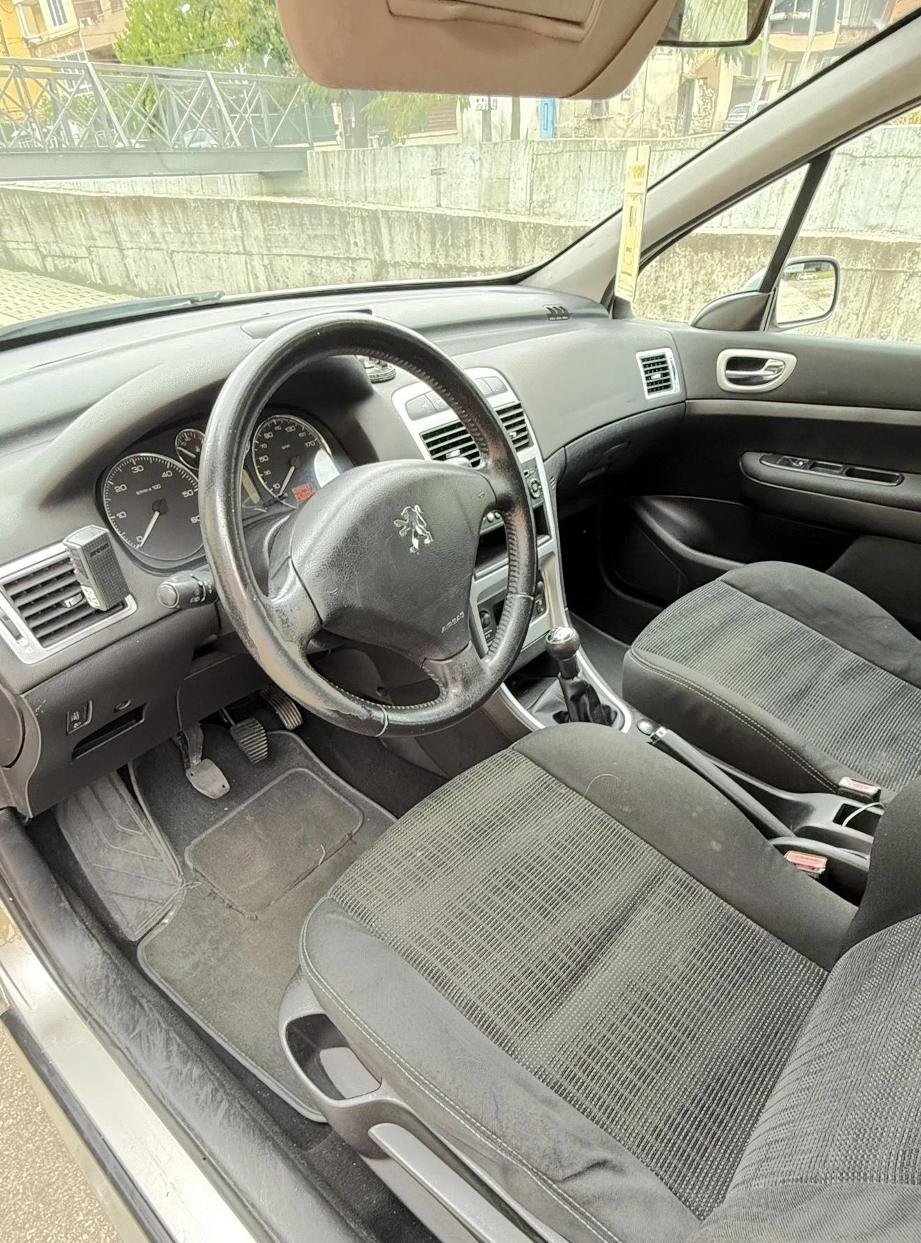 Peugeot 307 1.6HDI , снимка 5 - Автомобили и джипове - 56477508