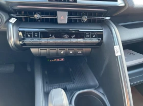 Toyota C-HR 2.0 Hybrid AWD GR Sport = NEW = Гаранция, снимка 9