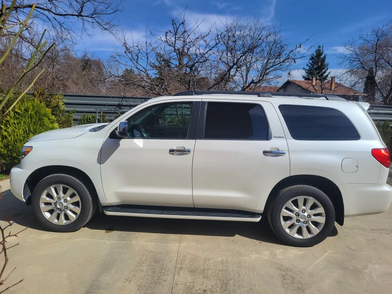 Toyota Sequoia Platinum, снимка 16 - Автомобили и джипове - 49477105