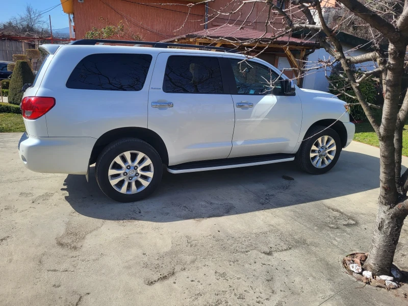 Toyota Sequoia Platinum, снимка 9 - Автомобили и джипове - 49477105