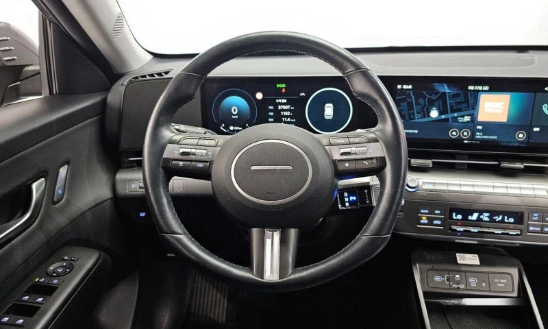 Hyundai Kona Gasoline 1.6 Turbo 2WD Inspiration, снимка 13 - Автомобили и джипове - 52113130