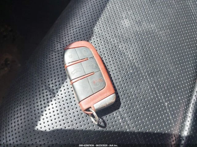 Dodge Durango R/T - изображение 10