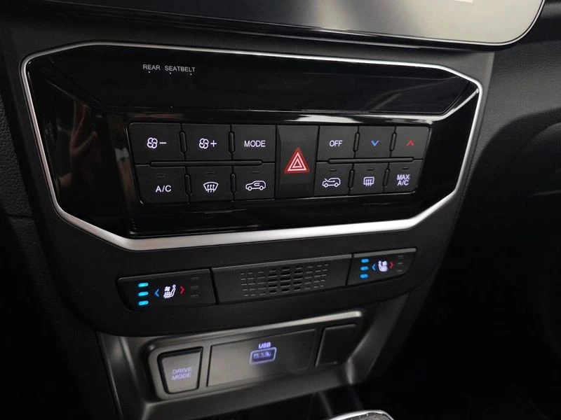 SsangYong Tivoli 1.6 173910 Automatic, снимка 16 - Автомобили и джипове - 55749354