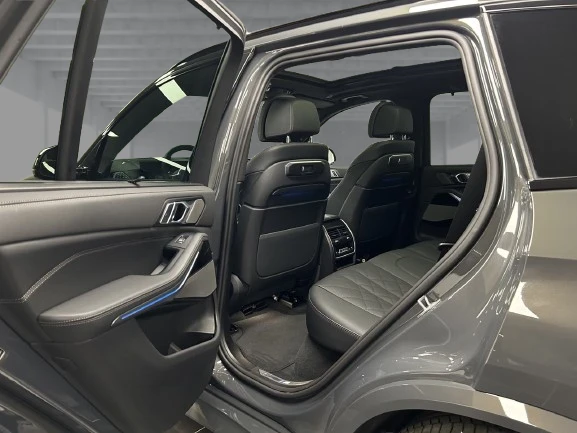 BMW X5 40i xDrive = M-Sport = �������� | Mobile.bg � ����������� 12